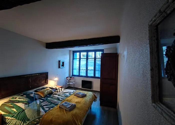 Le Bokeh - Face A La Cite Medievale Carcassonne