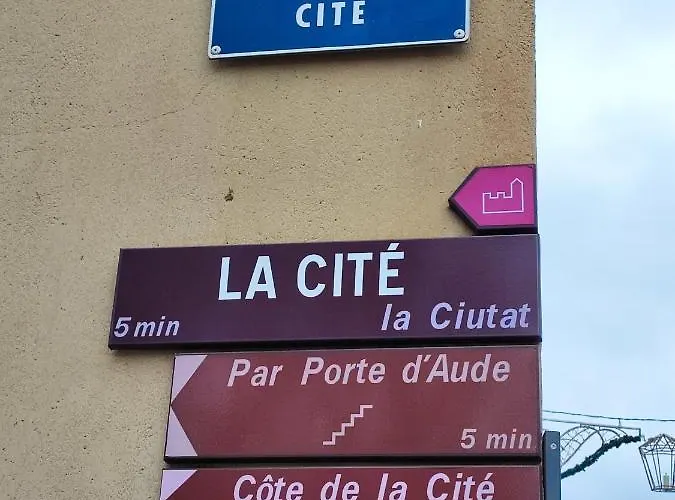 Le Bokeh - Face A La Cite Medievale Appartement *