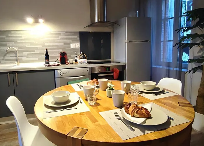 Le Bokeh - Face A La Cite Medievale Appartement *